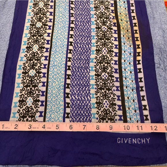 Givenchy Purple and Blue Patterned Scarf - Picture 2 of 5
